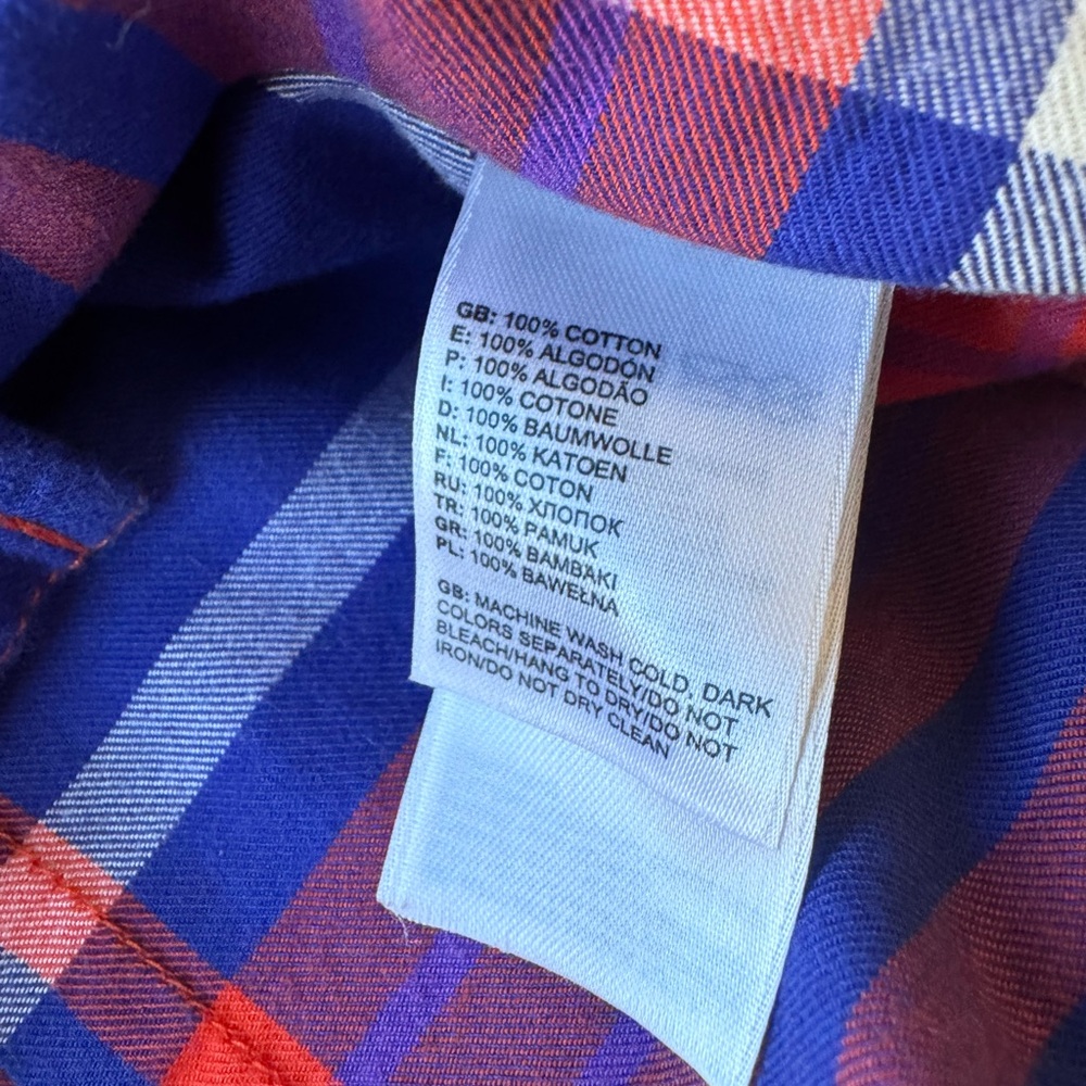 The North Face Plaid Button Down Women’s Shirt - Picture 3 of 6